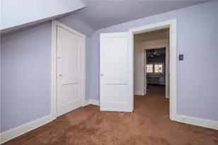 6100 Wellesley Ave, Pittsburgh, PA 15206 - Photo 39