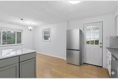 5843 Wilson Dr, Bethel Park, PA 15102 - Photo 11