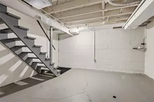 5843 Wilson Dr, Bethel Park, PA 15102 - Photo 23