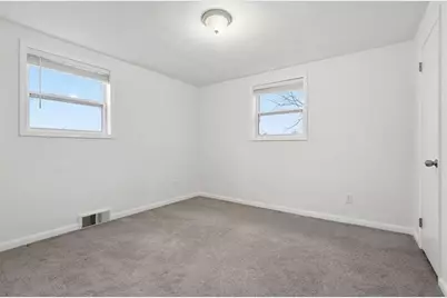 5843 Wilson Dr, Bethel Park, PA 15102 - Photo 19