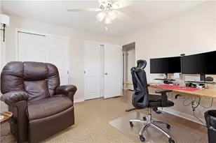 4353 E Barlind Dr, Pittsburgh, PA 15227 - Photo 15