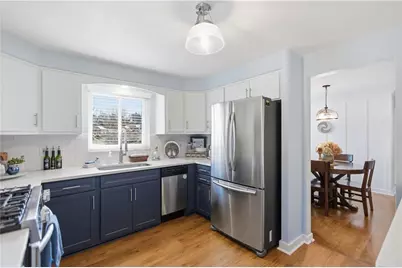 4353 E Barlind Dr, Pittsburgh, PA 15227 - Photo 9