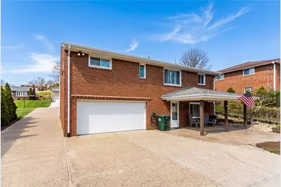 4353 E Barlind Dr, Pittsburgh, PA 15227 - Photo 25