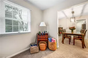 238 Meadowbrook Dr, New Wilmington Boro, PA 16142 - Photo 5