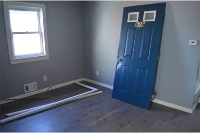 639 Washington Ave, Charleroi Boro, PA 15022 - Photo 13
