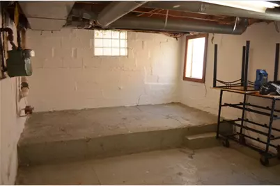 639 Washington Ave, Charleroi Boro, PA 15022 - Photo 23