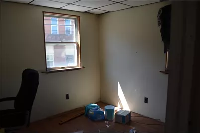 639 Washington Ave, Charleroi Boro, PA 15022 - Photo 31