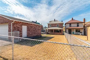 923 Vermont Ave, Glassport, PA 15045 - Photo 35