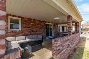 923 Vermont Ave, Glassport, PA 15045 - Photo 31