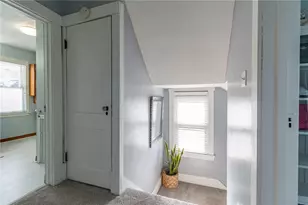 923 Vermont Ave, Glassport, PA 15045 - Photo 15