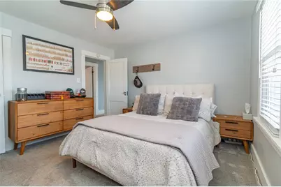 923 Vermont Ave, Glassport, PA 15045 - Photo 17