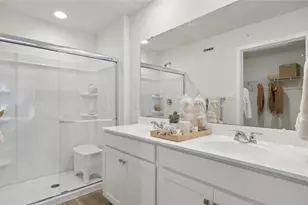 156 River Rdg Dr, Moon/Crescent Twp, PA 15108 - Photo 11