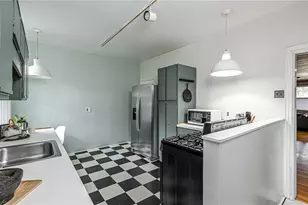 104 Ivy St, Pittsburgh, PA 15218 - Photo 11