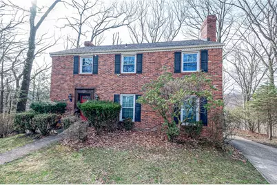 138 Timberlane Dr, Ross Twp, PA 15229 - Photo 3