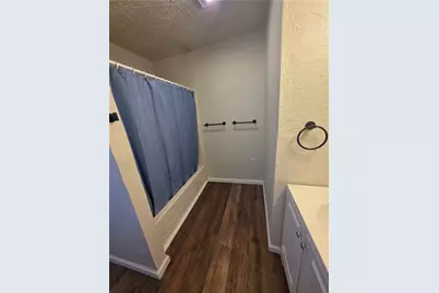 113 1/2 13th St, Jeannette, PA 15644 - Photo 3