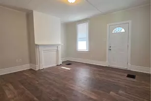 113 1/2 13th St, Jeannette, PA 15644 - Photo 9