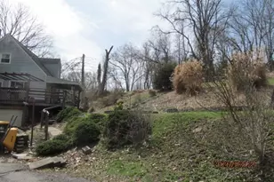 5924 Kings School Rd, Bethel Park, PA 15102 - Photo 9