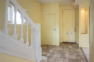 1519 Steuben St, Pittsburgh, PA 15205 - Photo 3