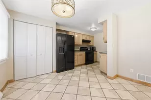 538 Pine Line Dr, Pittsburgh, PA 15237 - Photo 9