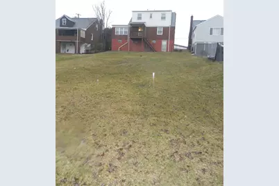 1933 Pennsylvania Ave, West Mifflin, PA 15122 - Photo 27