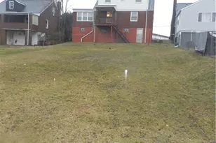 1933 Pennsylvania Ave, West Mifflin, PA 15122 - Photo 27