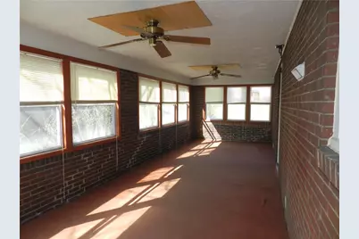 1933 Pennsylvania Ave, West Mifflin, PA 15122 - Photo 11