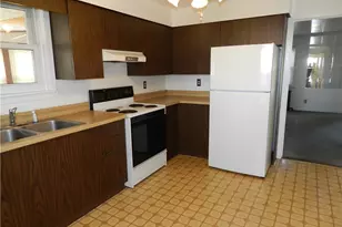 1933 Pennsylvania Ave, West Mifflin, PA 15122 - Photo 15