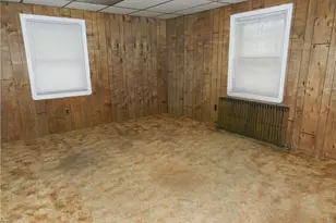 1933 Pennsylvania Ave, West Mifflin, PA 15122 - Photo 17