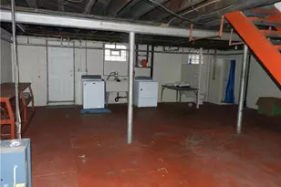 1933 Pennsylvania Ave, West Mifflin, PA 15122 - Photo 23