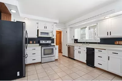 127 Amelia St, McKees Rocks, PA 15136 - Photo 7