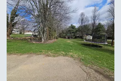 101 Sunrise Cove Ln, Center Township, PA 16001 - Photo 23