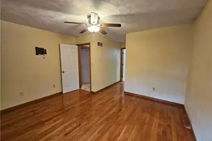 101 Sunrise Cove Ln, Center Township, PA 16001 - Photo 13