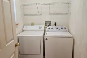 101 Sunrise Cove Ln, Center Township, PA 16001 - Photo 11