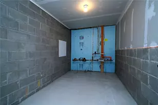 512 Isabella Ct, Moon/Crescent Twp, PA 15108 - Photo 29