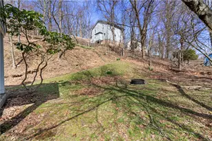 801 Maple Way, Oakmont, PA 15139 - Photo 5