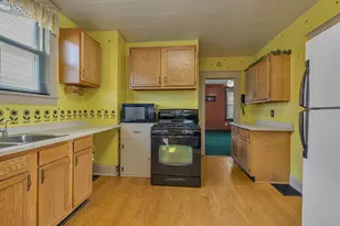 914 18th Ave, Beaver Falls, PA 15010 - Photo 11