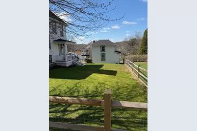 42 Highland Ave, Burgettstown Boro, PA 15021 - Photo 23