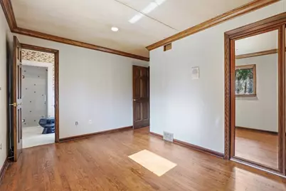 239 Byron Rd, Ross Twp, PA 15237 - Photo 19