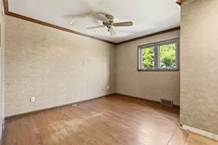 239 Byron Rd, Ross Twp, PA 15237 - Photo 21