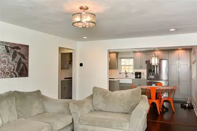 4721 Lolly Dr, Monroeville, PA 15146 - Photo 5