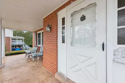 2429 Brownfield Dr, Hempfield Township, PA 15601 - Photo 9