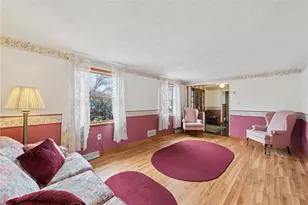 2429 Brownfield Dr, Hempfield Township, PA 15601 - Photo 11