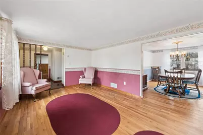 2429 Brownfield Dr, Hempfield Township, PA 15601 - Photo 13