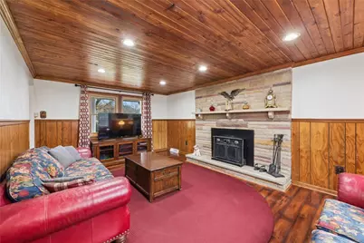 2429 Brownfield Dr, Hempfield Township, PA 15601 - Photo 19