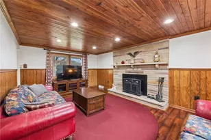 2429 Brownfield Dr, Hempfield Township, PA 15601 - Photo 19