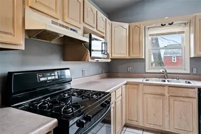 1667 Hillsdale Ave, Pittsburgh, PA 15216 - Photo 9