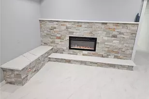 392 Center Grange Rd, Center Township, PA 15061 - Photo 15