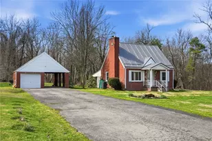 345 Aley Hill Rd, Big Beaver, PA 15010 - Photo 1