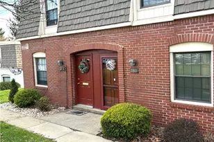 680 Carriage Cir, Pittsburgh, PA 15205 - Photo 1