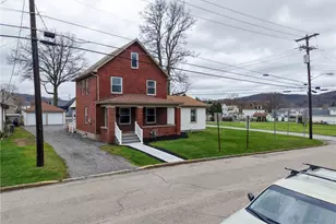 319 McKim St, Zelienople, PA 16063 - Photo 1